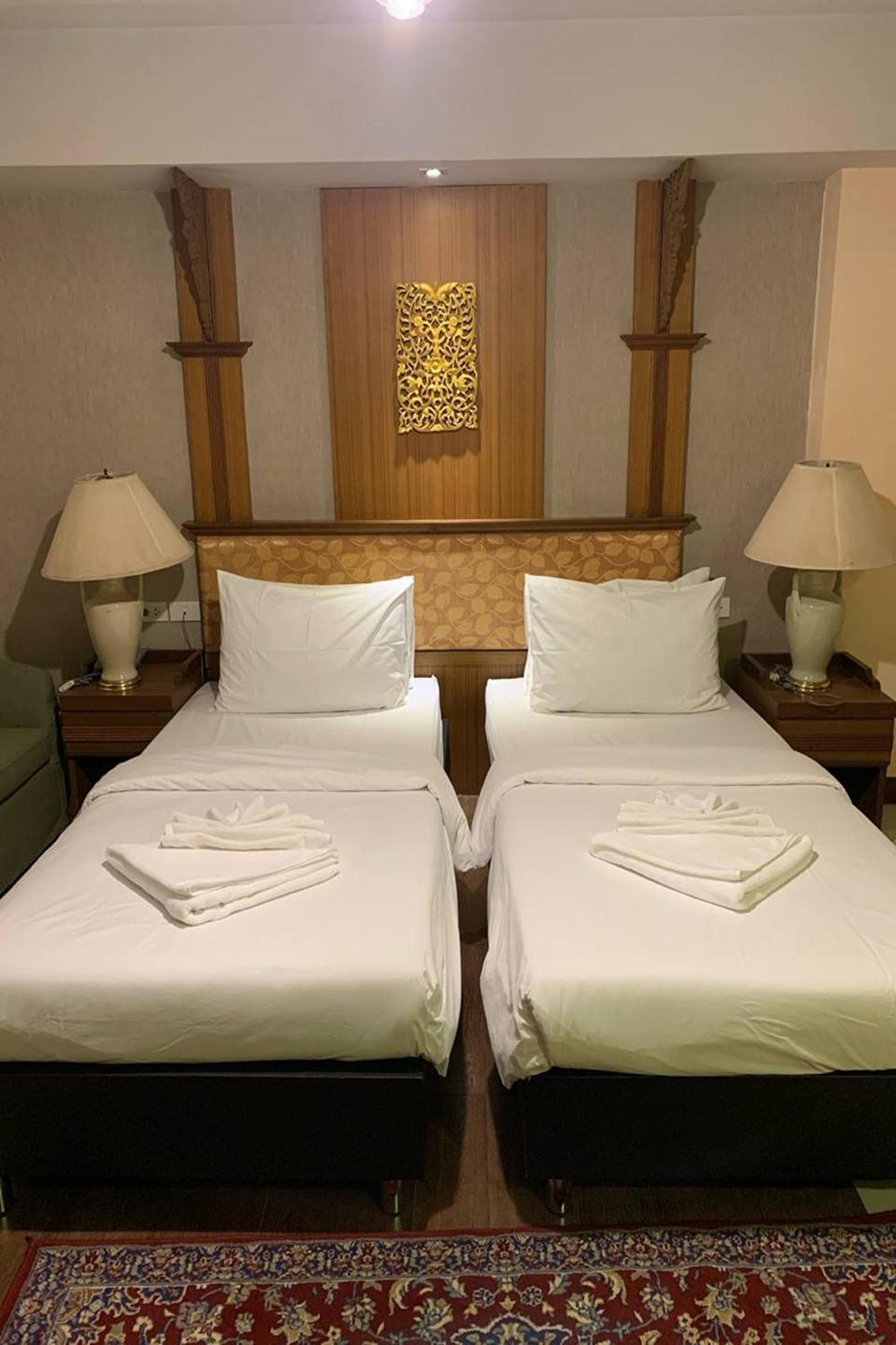 Kim Hotel At Morleng Bangkok Exterior photo