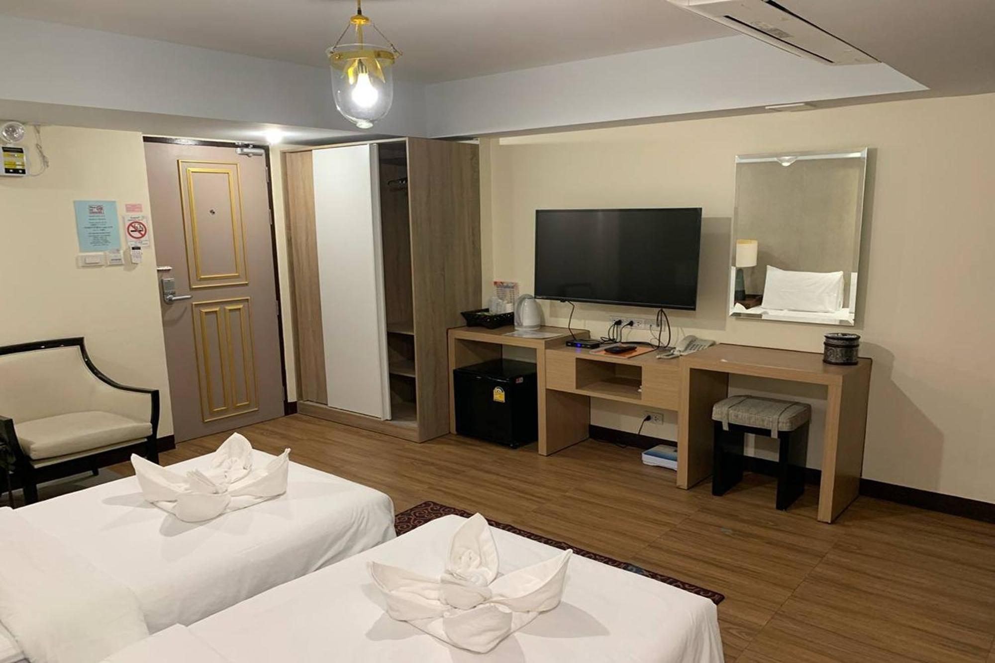 Kim Hotel At Morleng Bangkok Exterior photo